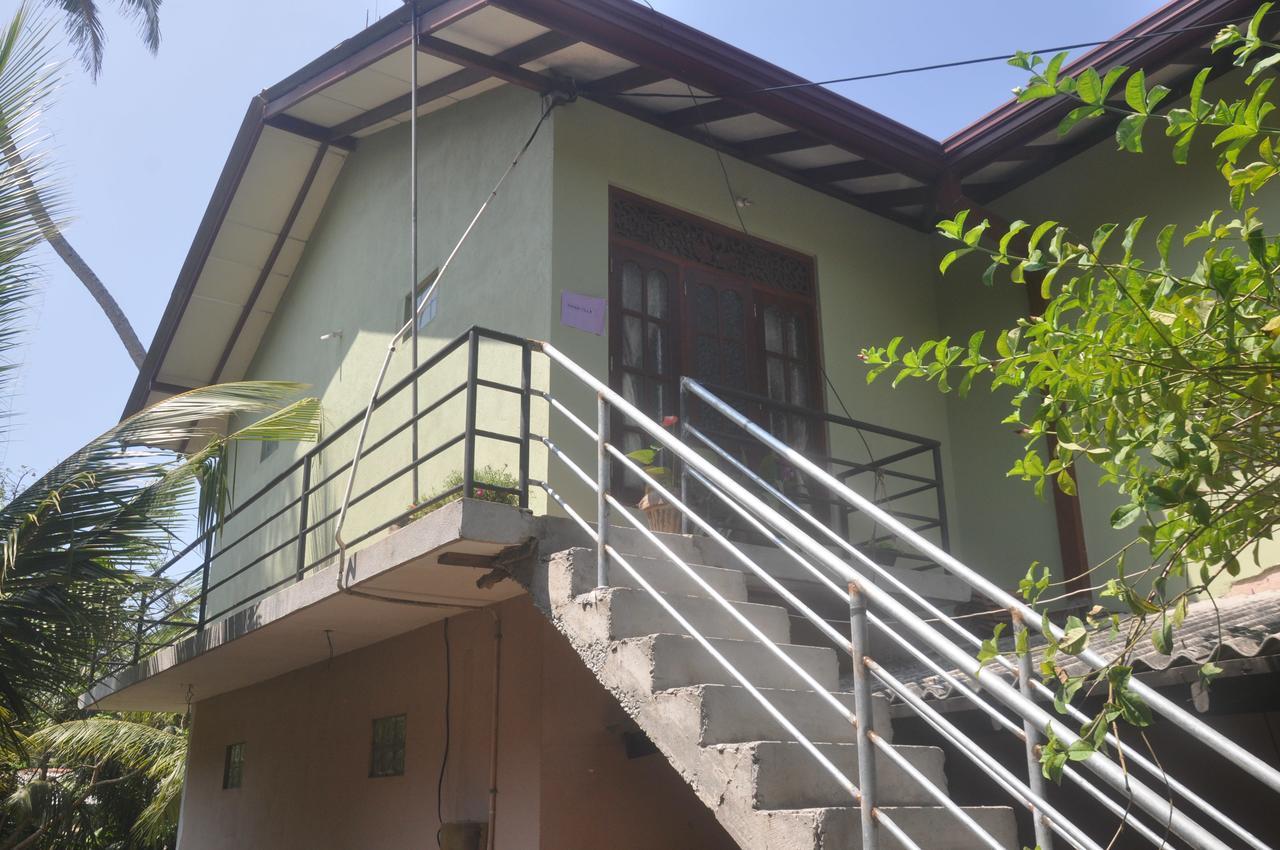 Nisadi Villa Bentota Buitenkant foto