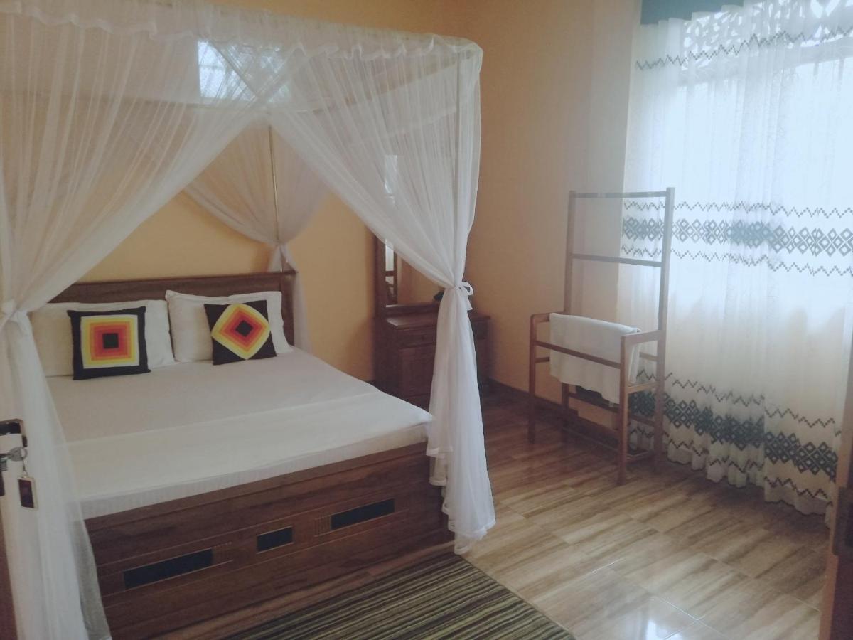 Nisadi Villa Bentota Buitenkant foto