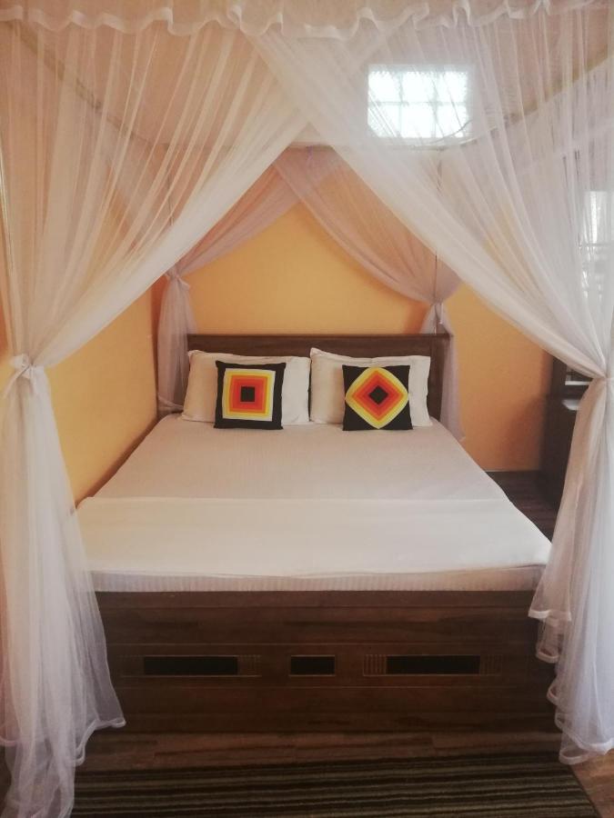 Nisadi Villa Bentota Buitenkant foto